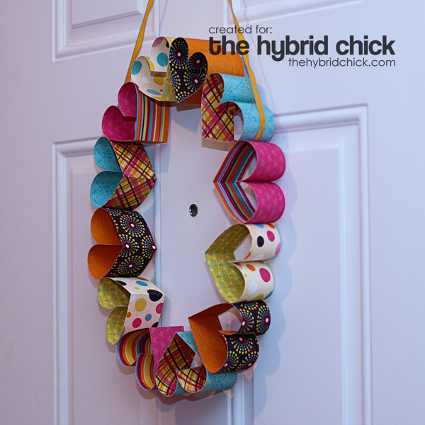 Paper Heart Wreath from TheHybridChick.com