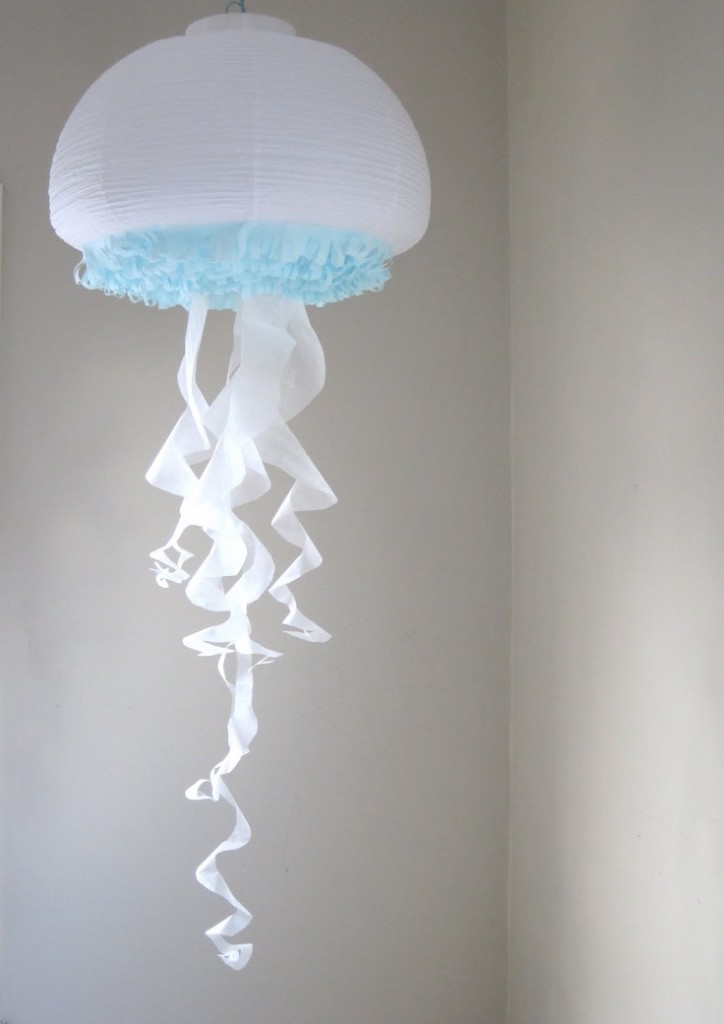 DIY Jellyfish lamp