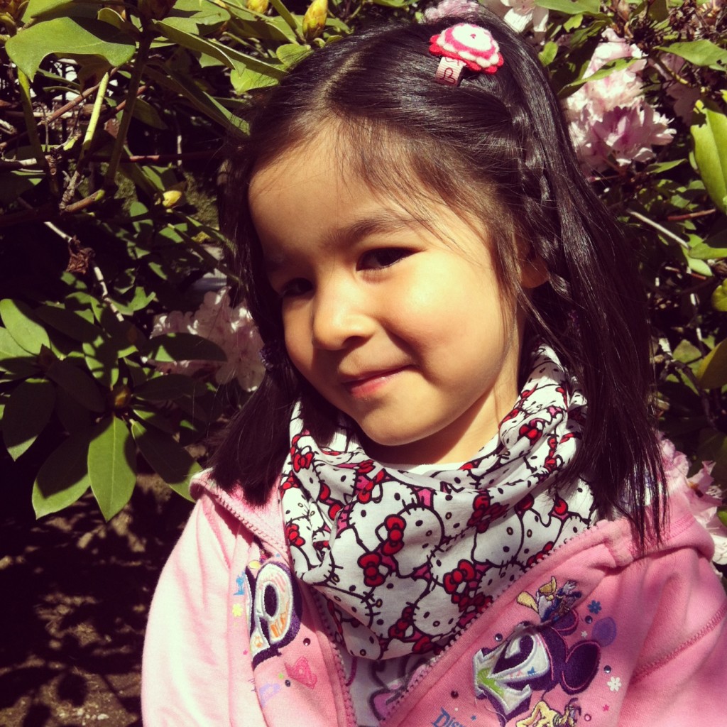 10 Minute Children's Infinity Scarf Sewing Tutorial and Pattern