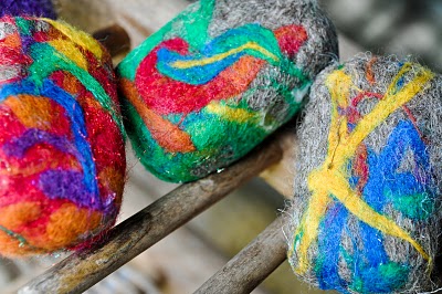Felted soap is a great kids craft project that results in a fabulous father's day gift