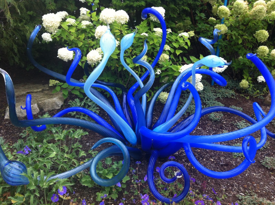 Chihuly Garden and Glass Outside 2