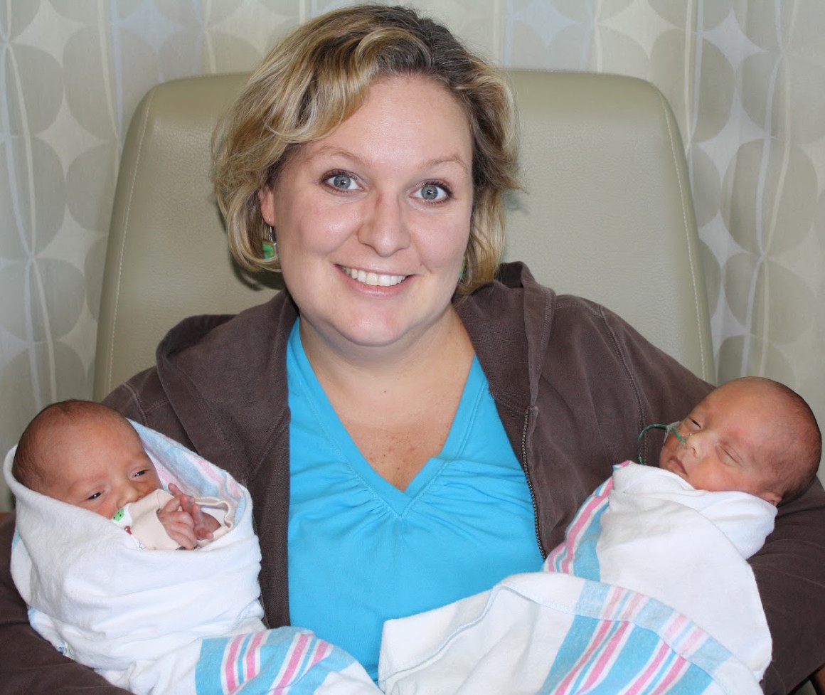 Kerrie with her twins. She shares her story of divorce on our parenting post round-up. HelloCreativeFamily.com