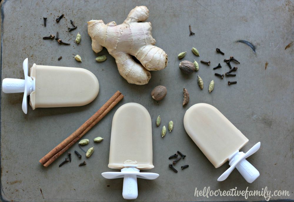 Creamy, sweet, spicy and delicious, these chai tea ice pops are perfect for a hot summer day! A yummy grownup treat!