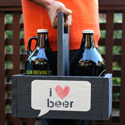 Learn how to make a DIY Growler Carrier out of upcycled wood. This project makes a great gift idea for beer drinkers and craft beer enthusiasts.