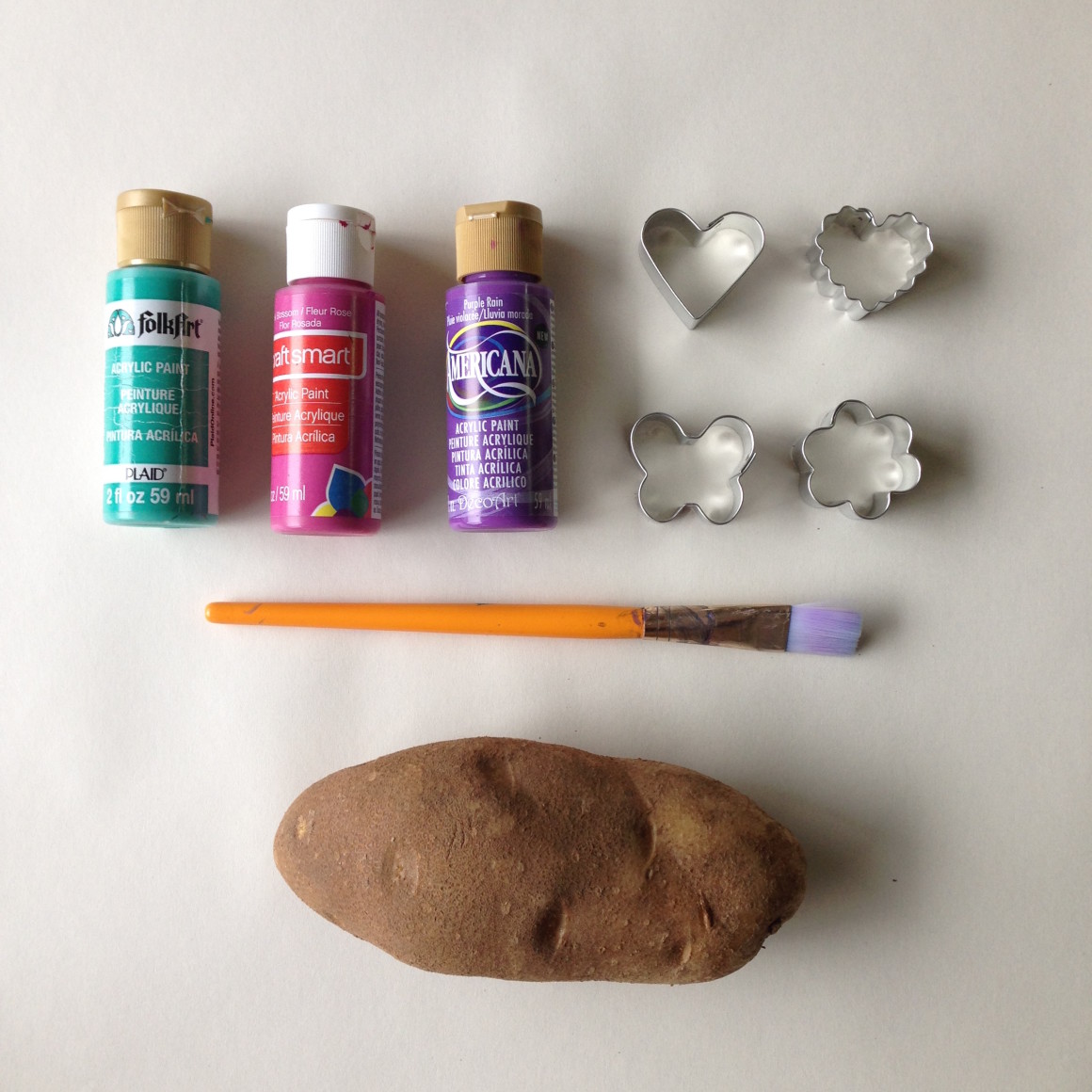 Project With Kids- DIY Potato Stamp Wrapping Paper