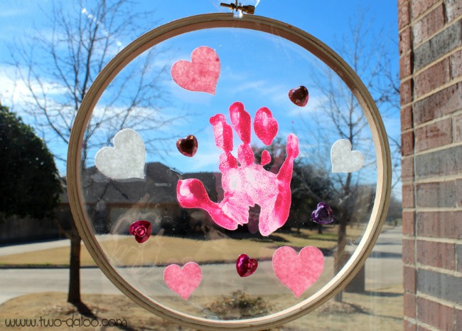 Handprint Sun Catcher from Crafty Texas Girls