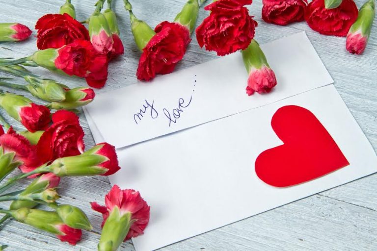 How to Write the Best Love Letter this Valentine’s Day