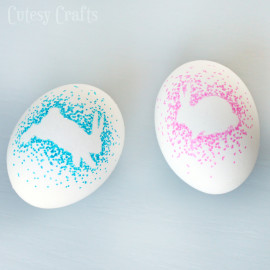 Sharpie Decorated Easter Eggs from Cutesy Crafts