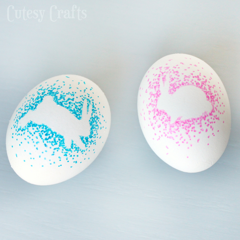 Sharpie Decorated Easter Eggs from Cutesy Crafts