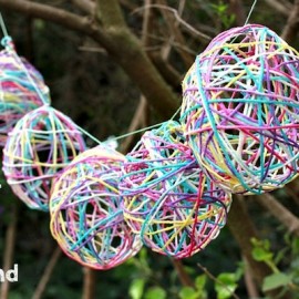 Yarn Egg Garland from Mod Podge Rocks
