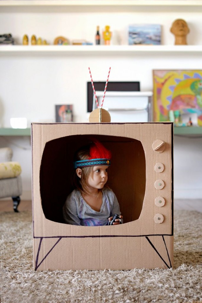 DIY Cardboard Box TV from Petite and Small