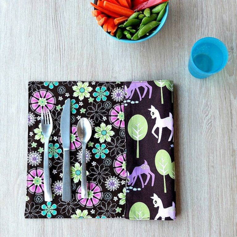 Easy 10 Minute Sewing Project-  How To Sew Reversible Placemats Tutorial