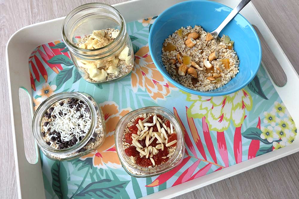 Breakfast meal planning just got easy! Get kids cooking with this easy tutorial on how to make homemade instant oatmeal packets! Set up a table with all the toppings and let kids pre make their breakfast for the week! Includes ideas for delicious oatmeal toppings!