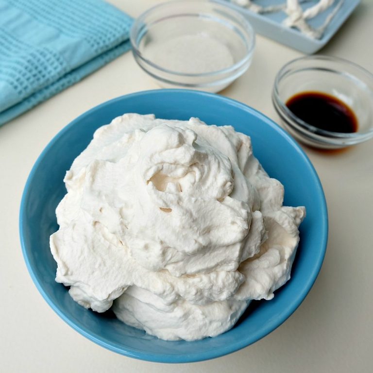 Back To Basics- How To Make Homemade Whipped Cream Recipe