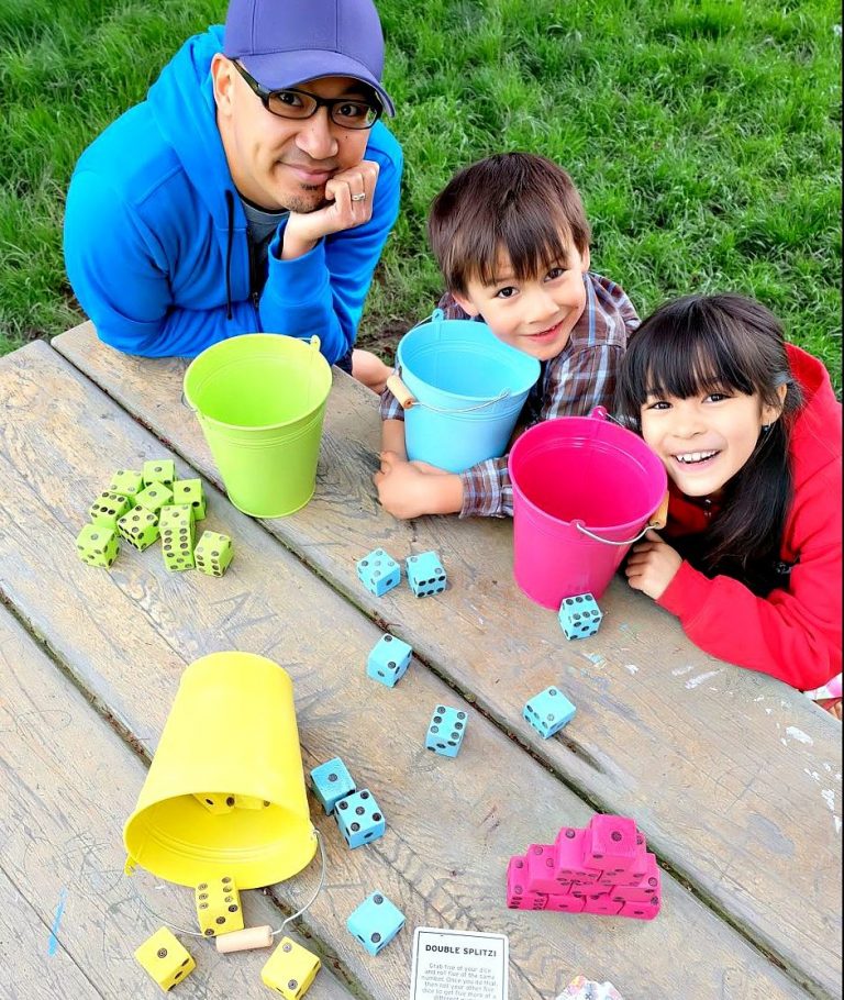 Summer just got a whole lot more fun with this fabulous weekend family project! Create your own set of brightly colored, DIY Tenzi Outdoor Yard Dice Game with the fun #sponsored tutorial using Rustoleum spraypaint!