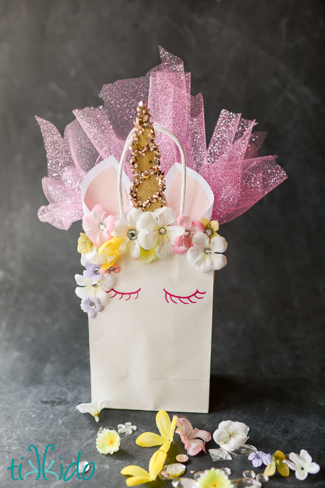 75+ Magically Inspiring Unicorn Crafts, DIYs, Foods and Gift Ideas: DIY Unicorn Party Bag from Tikkido