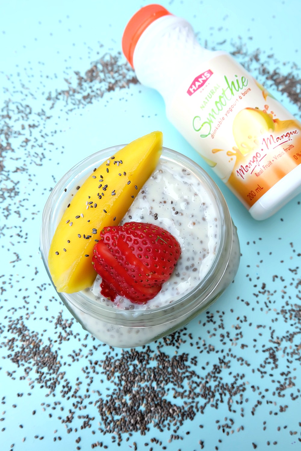 Breakfast is ready with only 30 seconds of prep work with this delicious and nutritious, protein packed breakfast idea! Kids can help make this 30 second prep easy chia pudding recipe in flavors like mango, strawberry, blueberry, passionfruit and peach! #HansDairy #sponsored
