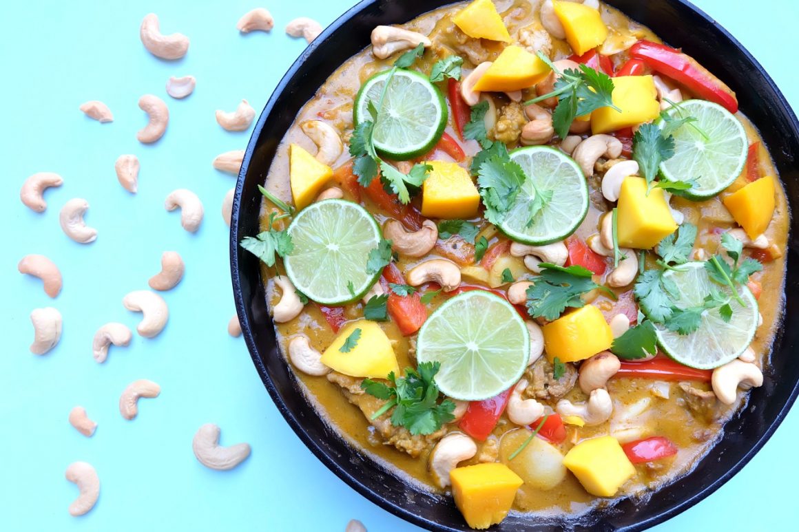 Feed your family a delicious, fresh meal packed with protein that will be on the table in 30 minutes or less! This healthy Mango Cashew Turkey Curry Recipe is sure to become a favorite! Make in a cast iron skillet or your favorite frying pan! Bonus- It's a one pot meal! #TryTurkey