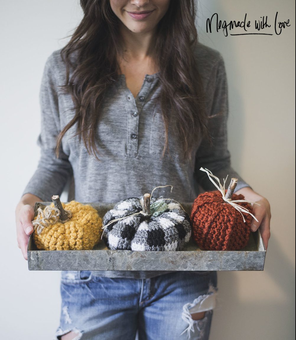 27+ Awesome Pumpkin Crafts, DIYs and Decorating Ideas-Officed Plaid Pumpkin Pattern from Meg Made With Love