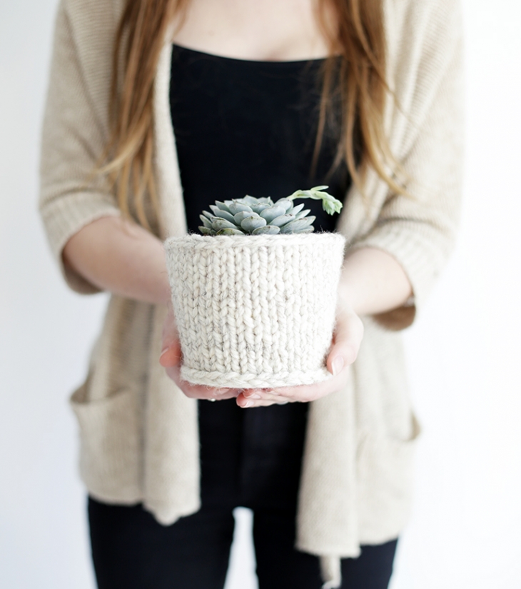 50 Easy Handmade Gift Ideas You'll Love: DIY Knit Planter Cover from The Merry Thought