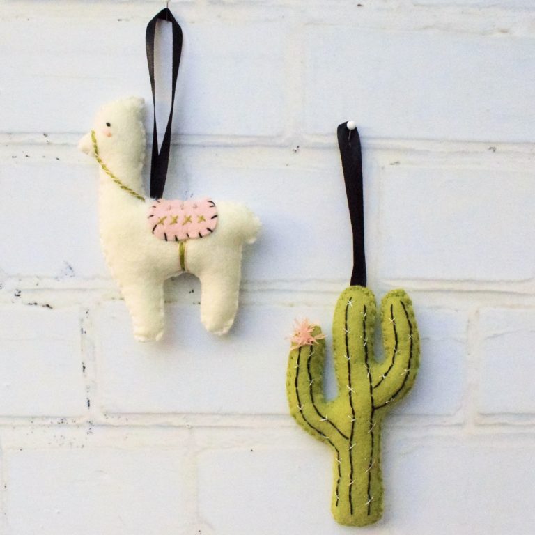 50+ Lovely Llama Crafts, Printables, SVG's DIY's, Food and Gift Ideas: Felt Llama and Cactus Decorations from Bustle and Sew
