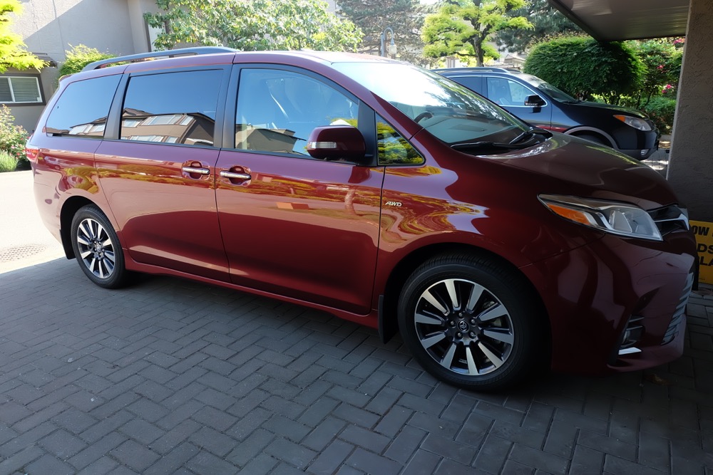 Hello Creative Family takes a road trip with three generations of their family to see the Paul Simon Concert in a 2018 Toyota Sienna. They share the experience plus a vehicle review of why the Toyota Sienna is the only vehicle the checks all the boxes for their family! #minivanmom #toyotasienna #minivan #vehiclereview