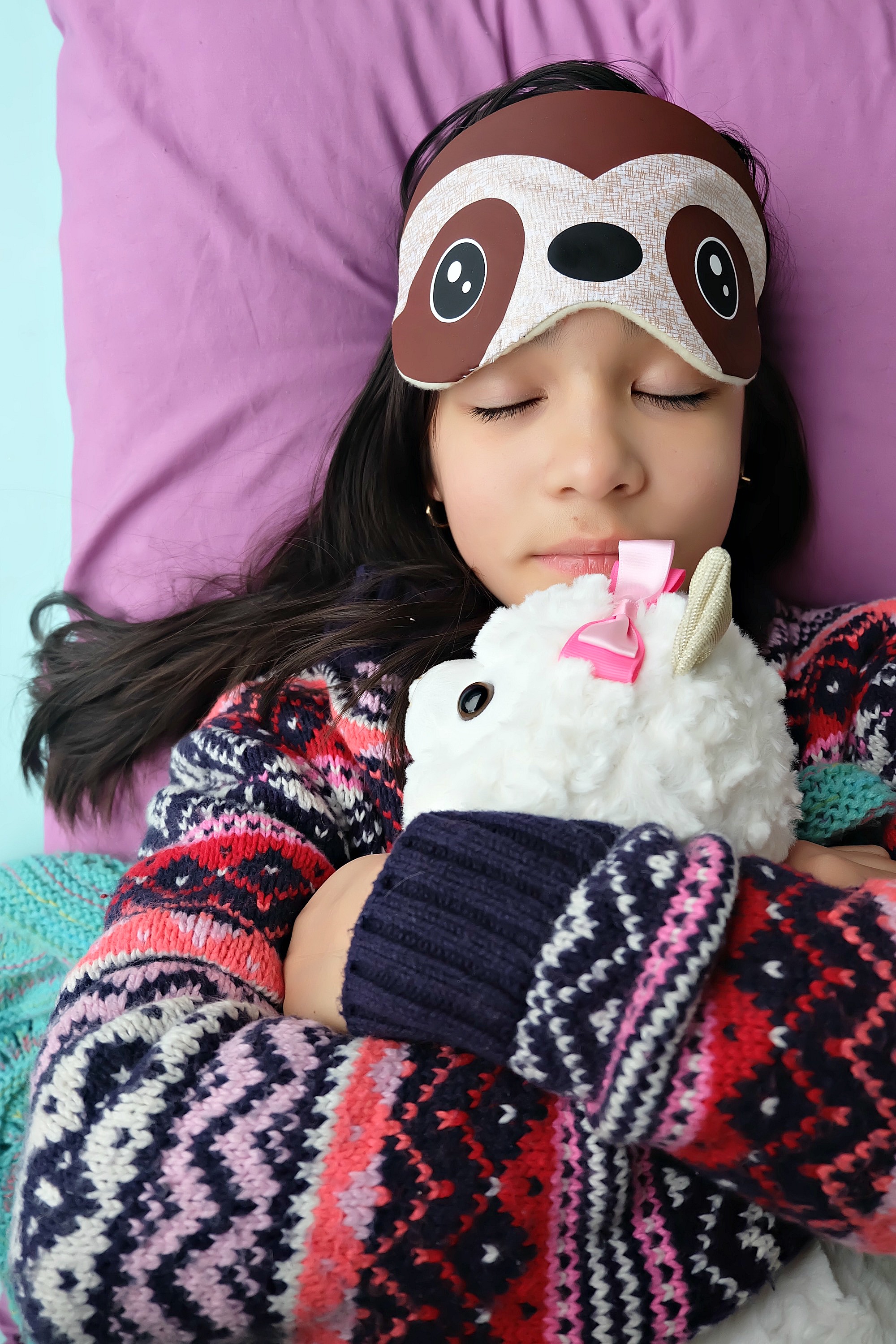 Pull out your Cricut Maker or Cricut Explore and sewing machine and whip up this DIY Sloth Sleep Mask in just 15 minutes! This easy sewing tutorial walks you through step by step. Perfect for handmade gifts for sloth lovers or for a sloth themed birthday party! #Sloth #handmade #CricutMaker #CricutProject
