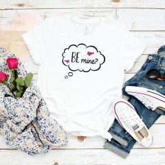 Pull out your Cricut or SIlhouette and start whipping up Valentine's Day handmade gifts and crafts! We are sharing 15 free Valentine's Day SVG Files including our own "Be Mine" cut file! Make an easy handmade gift or decorate for the holiday of love with a fun cutting machine project! #Valentine #ValentinesDay #Cricut #Silhouette #CricutProject #FreeSVG