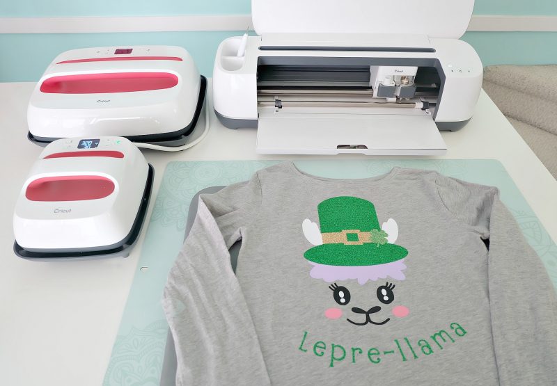 Love llamas? We're making you pinch proof with the CUTEST DIY St Patricks Day Shirt ever! Its a Lepre-llama and you can make it with your Cricut! Leprechauns have never looked cuter than with this llama twist! #Cricut #CricutMade #DIY #Llama #StPatricksDay #Sponsored 