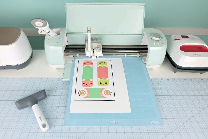 Create DIY Magnetic Kawaii Sushi Bookmarks in minutes with this quick and easy craft! Use your Cricut Maker or Cricut Explore Print and Cut Feature to make this adorable project that's perfect for inexpensive stocking stuffers and party favors! #Kawaii #KawaiiCrafts #CricutMade #CricutCreated