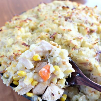 Filled with all the delectable flavors of Thanksgiving, our Leftover Turkey Shepherds Pie Recipe is going to become your FAVORITE thing to do with your Thanksgiving leftovers! Delicious enough for Sunday supper but easy enough for a family friendly weekday meal. #Thanksgiving #ThanksgivingLeftovers #Shepherds Pie #Recipe