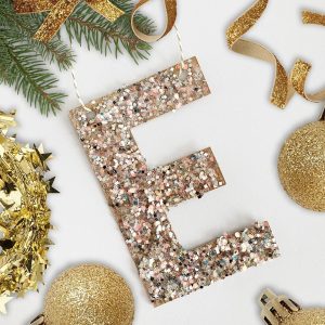27 Cricut Gift Ideas That Take 1 Hour Or Less To Make: