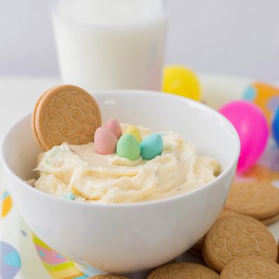 Looking for an Easter dessert idea? This Easter Cookie Dip Recipe is a sweet Easter treat that kids will love! Yummy and easy this simple Easter dessert is made with Cadbury Mini Eggs! #Easter #Dessert #Recipe