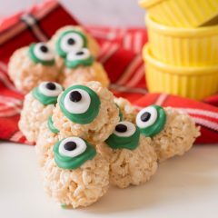 Halloween Rice Crispy Treat Eyeballs Recipe