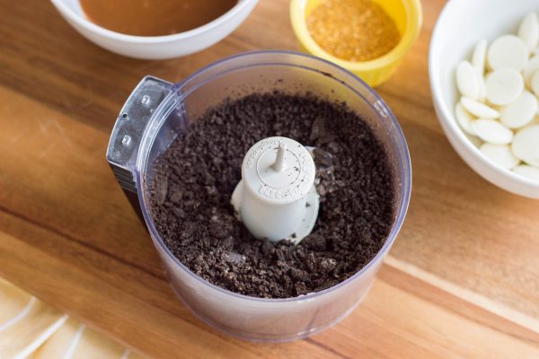 Pulse Oreo cookies in a food processor to turn them into fine crumbs. Pour into a bowl.