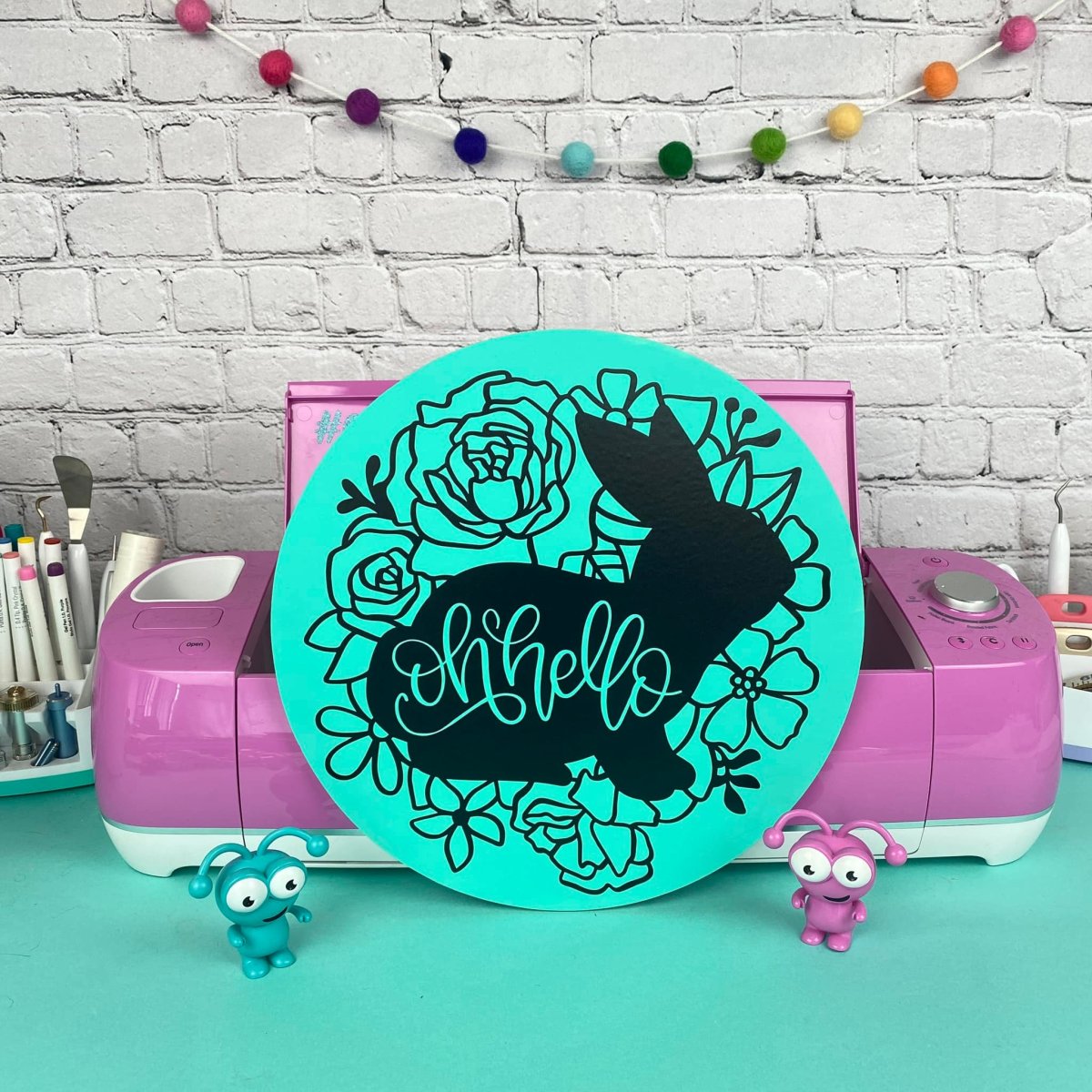 Use slice in Cricut Design Space to Make A Bunny Door Sign