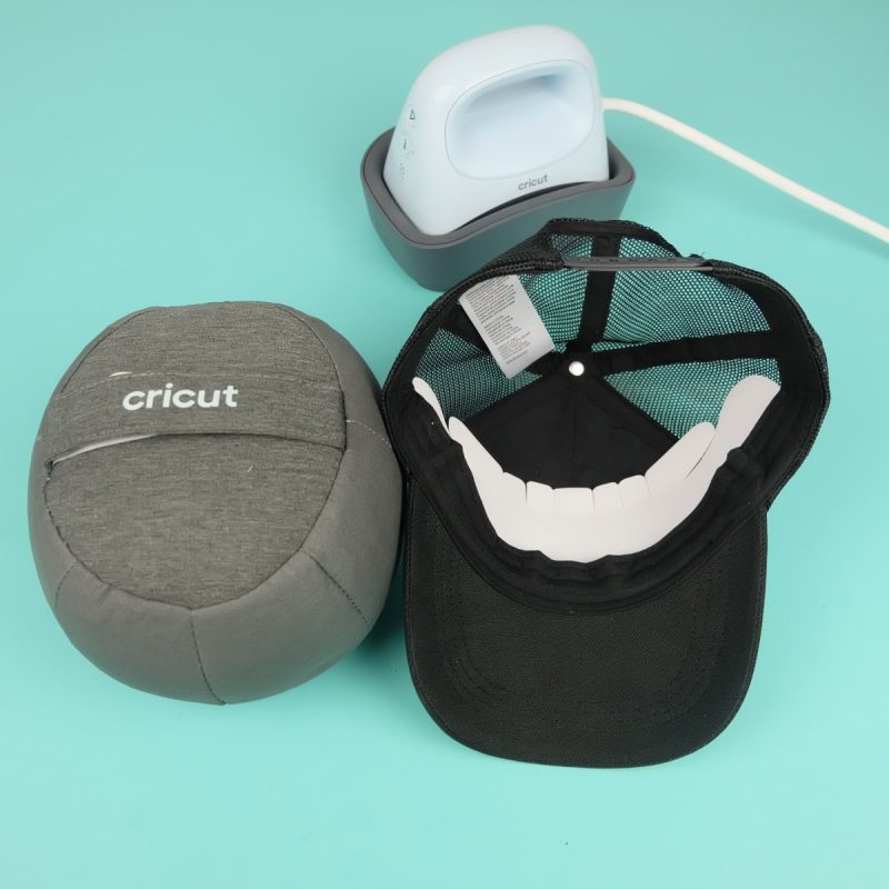 Cricut Hat, hat press and hat press form. 