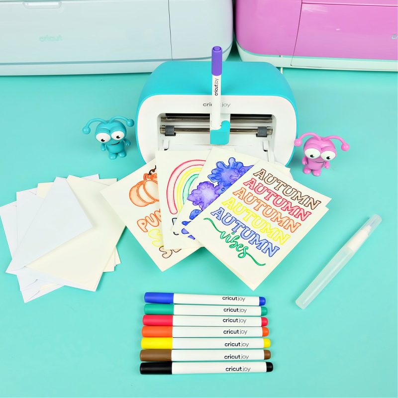 Learn how to use Cricut Watercolor Pens and Watercolor Cards using your Cricut Joy, Cricut Explore or Cricut Maker to create beautiful, one of a kind cards and projects! Learn with step by step instructions how to do this easy Cricut craft!