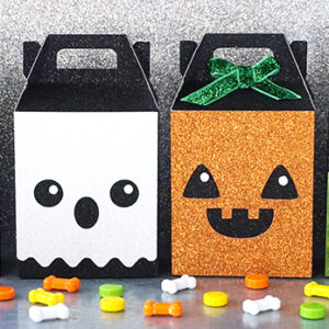 Halloween Treat Containers From Artsy Fartsy Mama