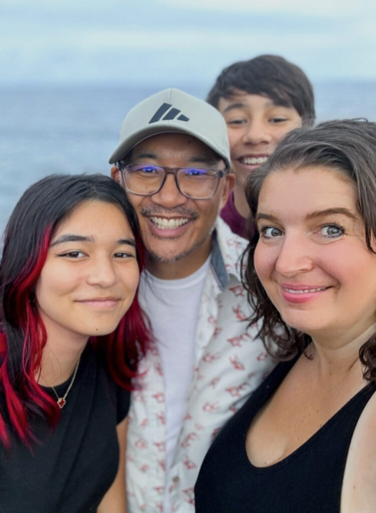 Crystal, Rob and kids from Hello Creative Family