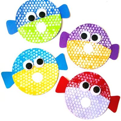Bubble Wrap Pufferfish Craft by Our Kid Things