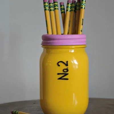 DIY No. 2 Pencil Mason Jar Pencil Holder by Drugstore Divas