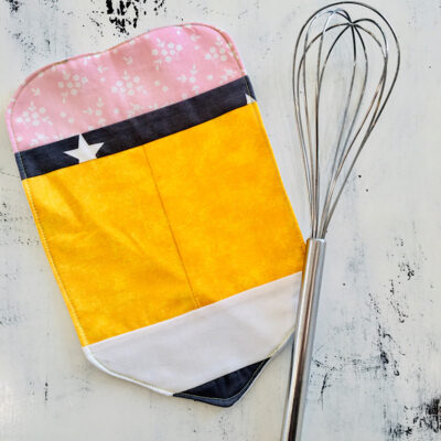 Pencil Shaped Pot Holder from Seam Whisperer